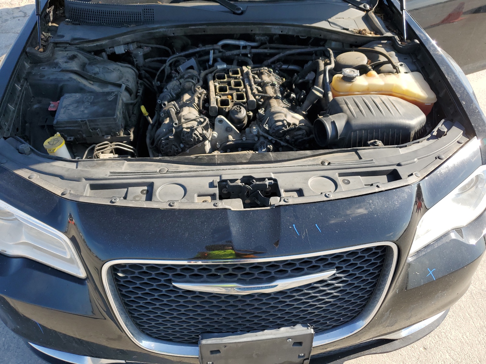 2C3CCAAG0FH931774 2015 Chrysler 300 Limited