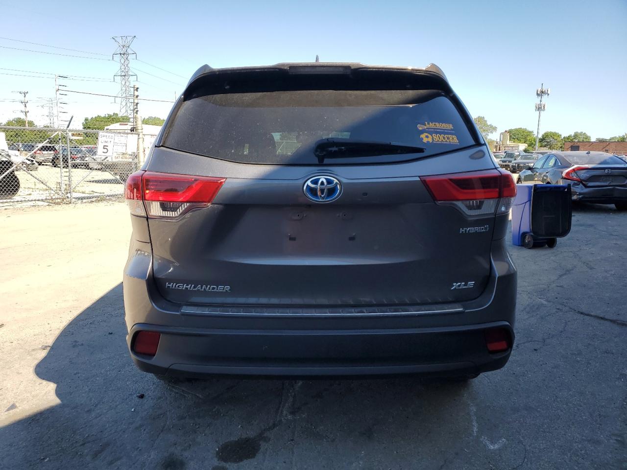 2019 Toyota Highlander Hybrid VIN: 5TDJGRFH5KS063872 Lot: 64099934