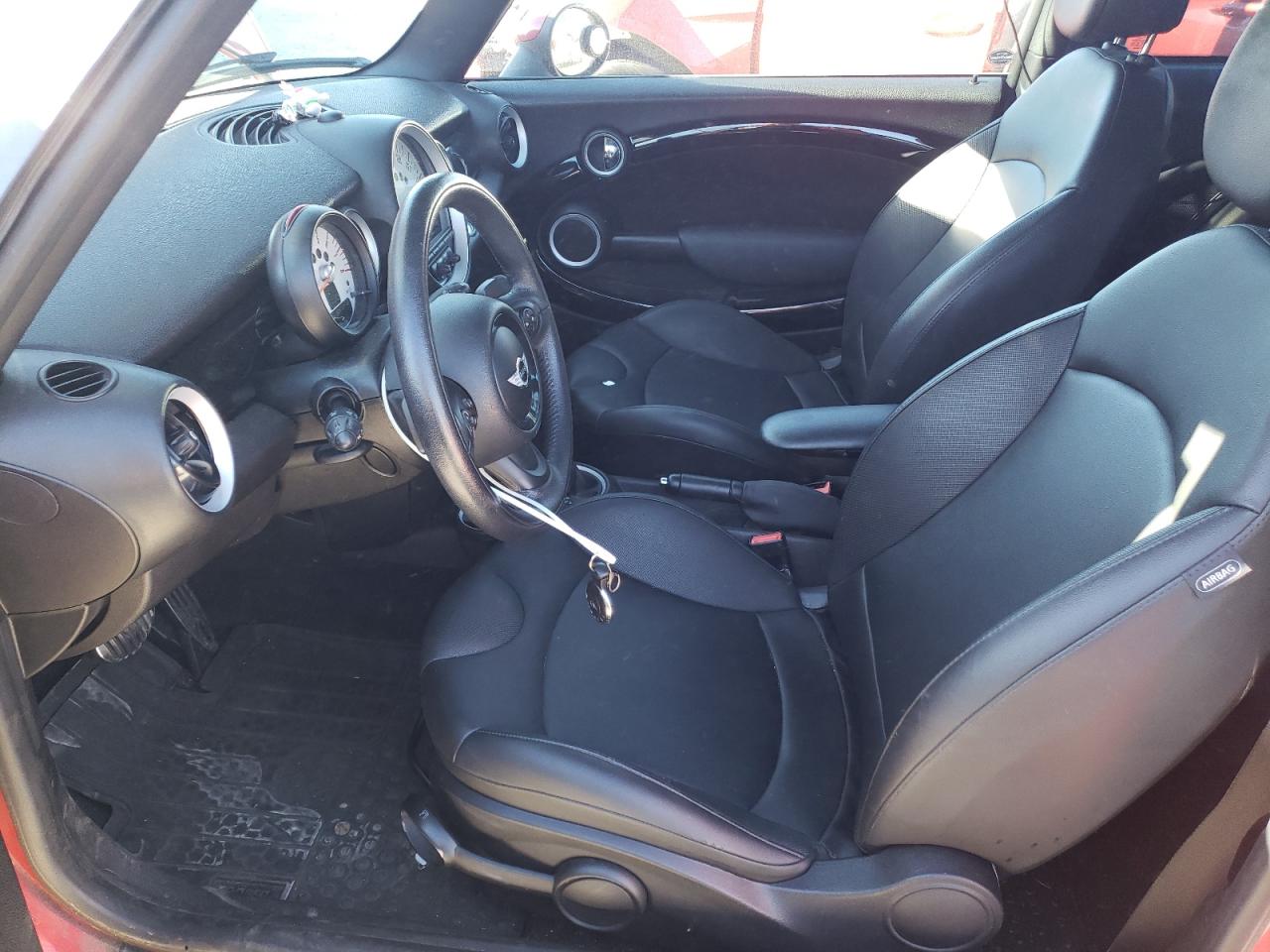 2013 Mini Cooper S VIN: WMWSV3C58DT392584 Lot: 60463414