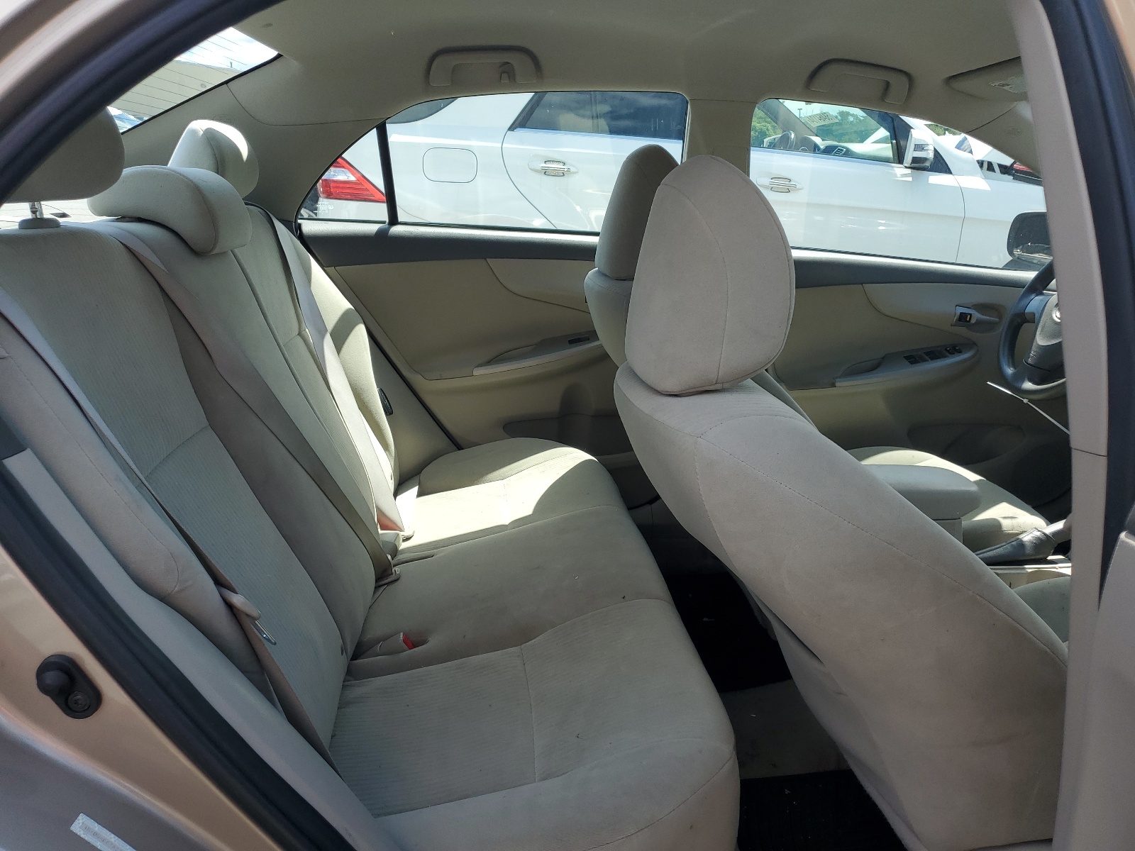 1NXBU4EE7AZ200341 2010 Toyota Corolla Base