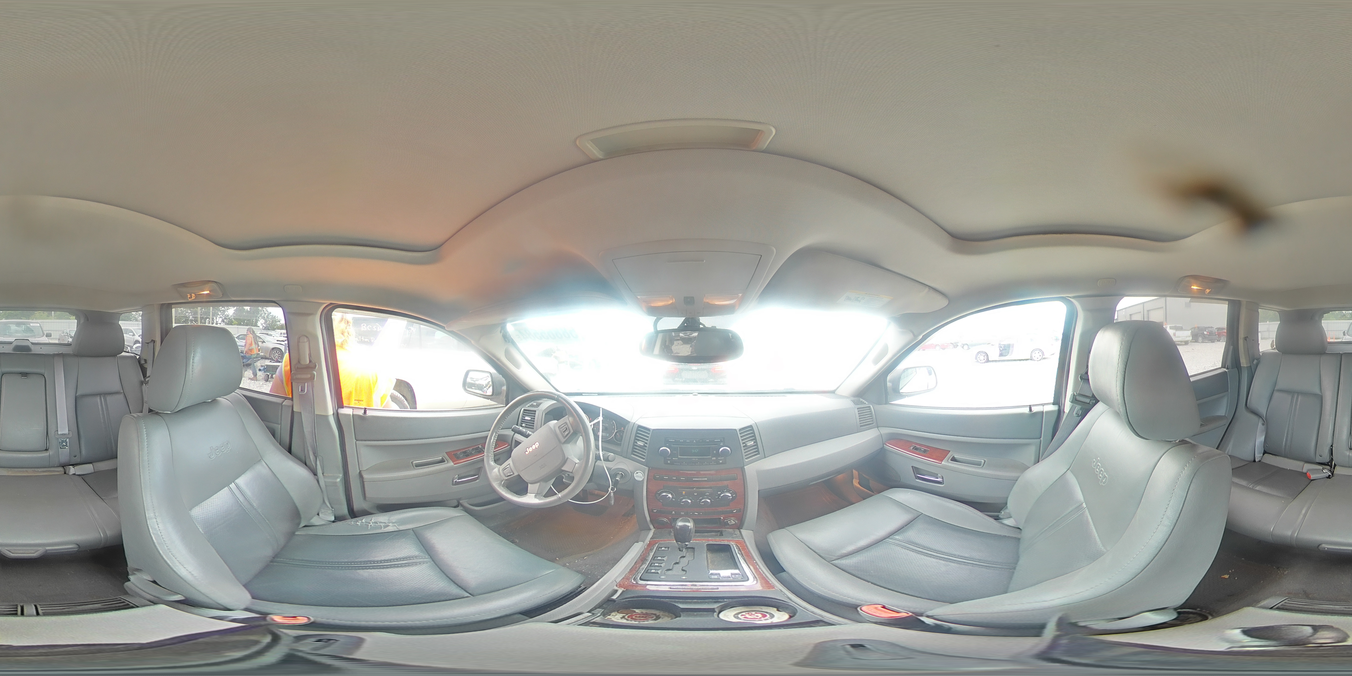 2005 Jeep Grand Cherokee Limited VIN: 1J8HR58235C595033 Lot: 58865584