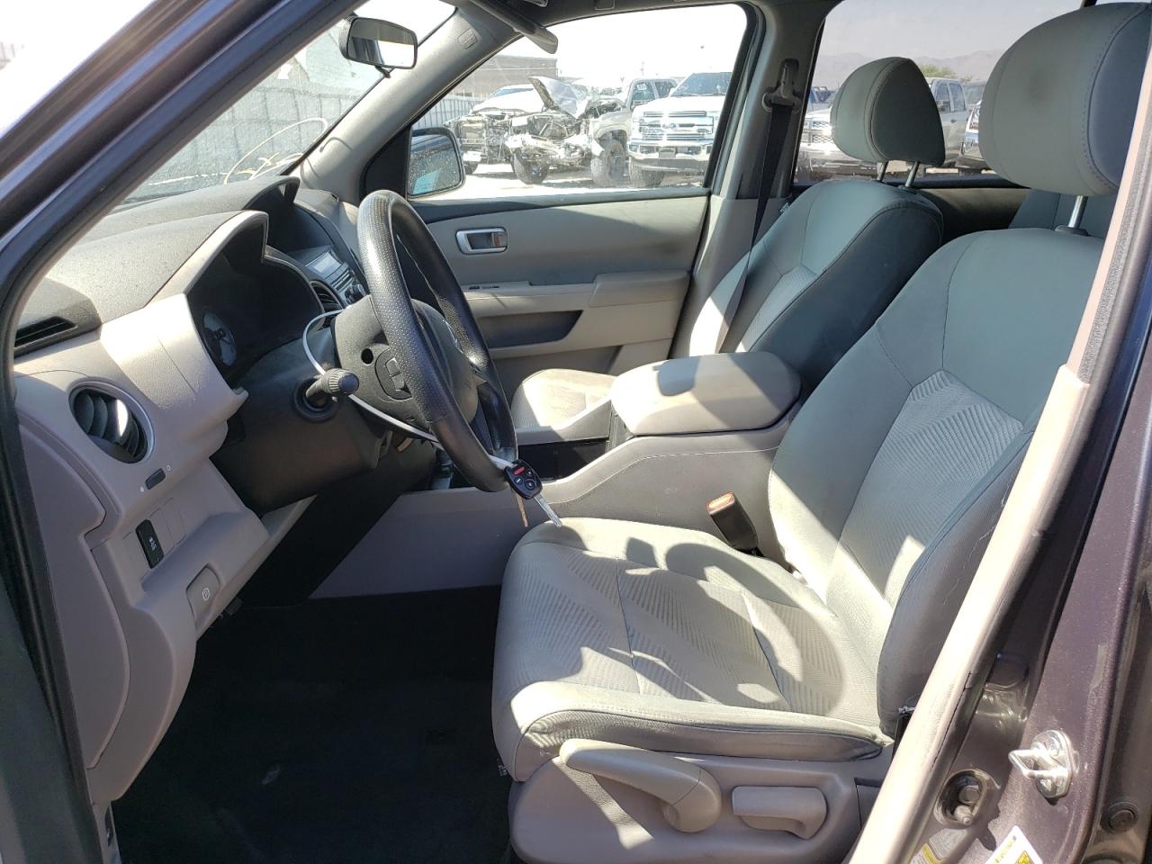 2014 Honda Pilot Lx VIN: 5FNYF3H21EB004821 Lot: 59776564