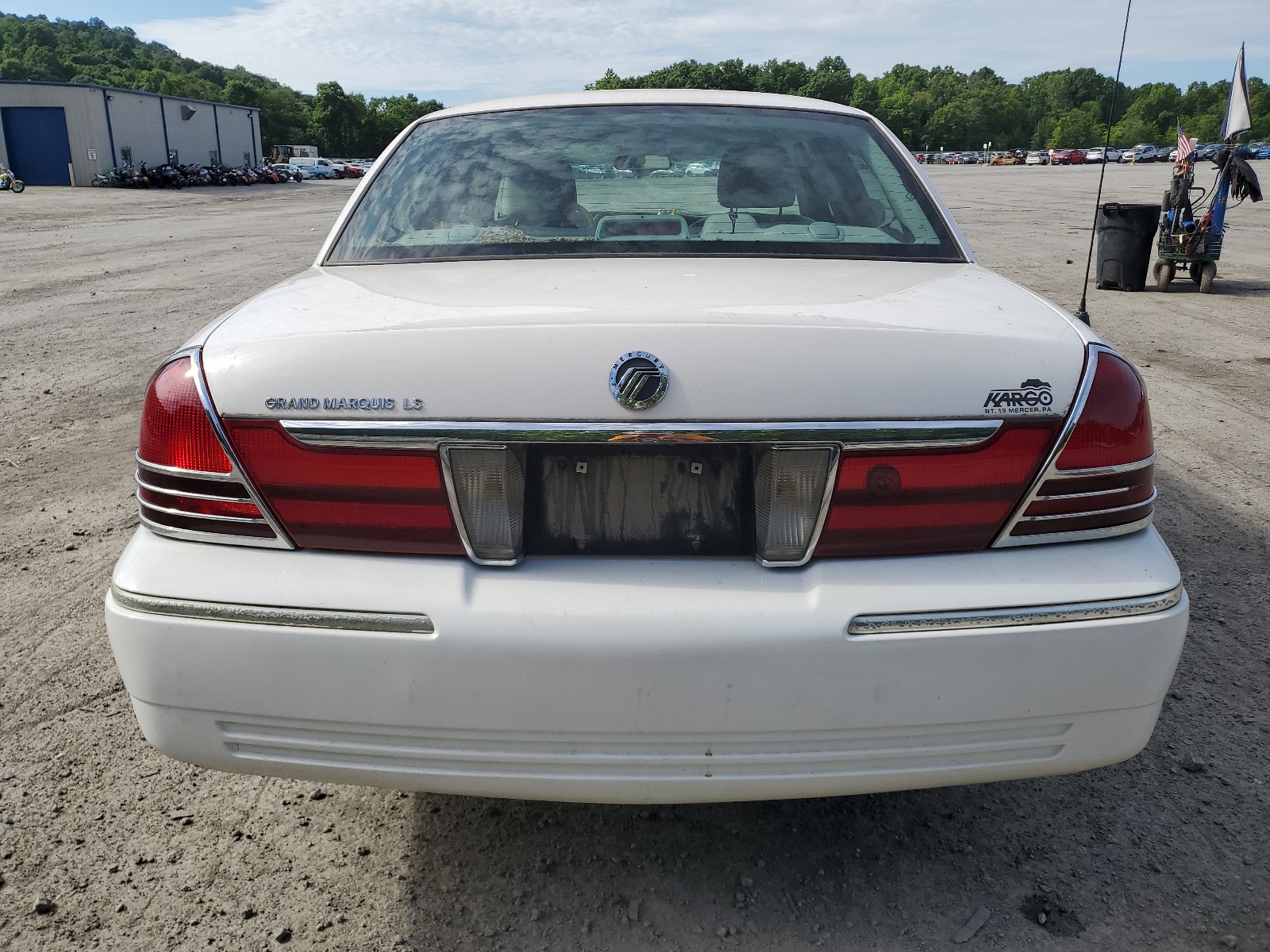 2MEHM75W65X646910 2005 Mercury Grand Marquis Ls