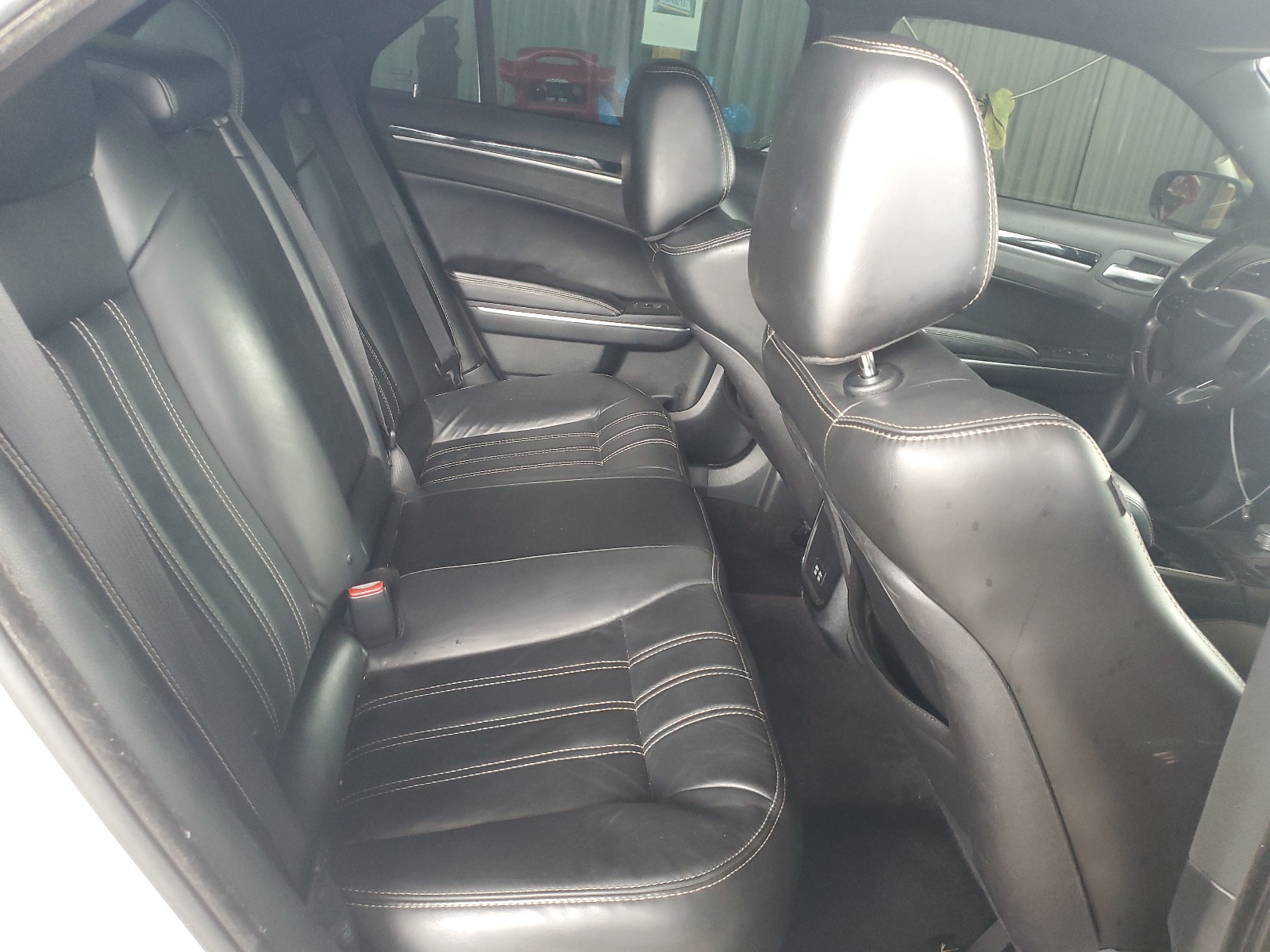 2C3CCABG3JH214549 2018 Chrysler 300 S