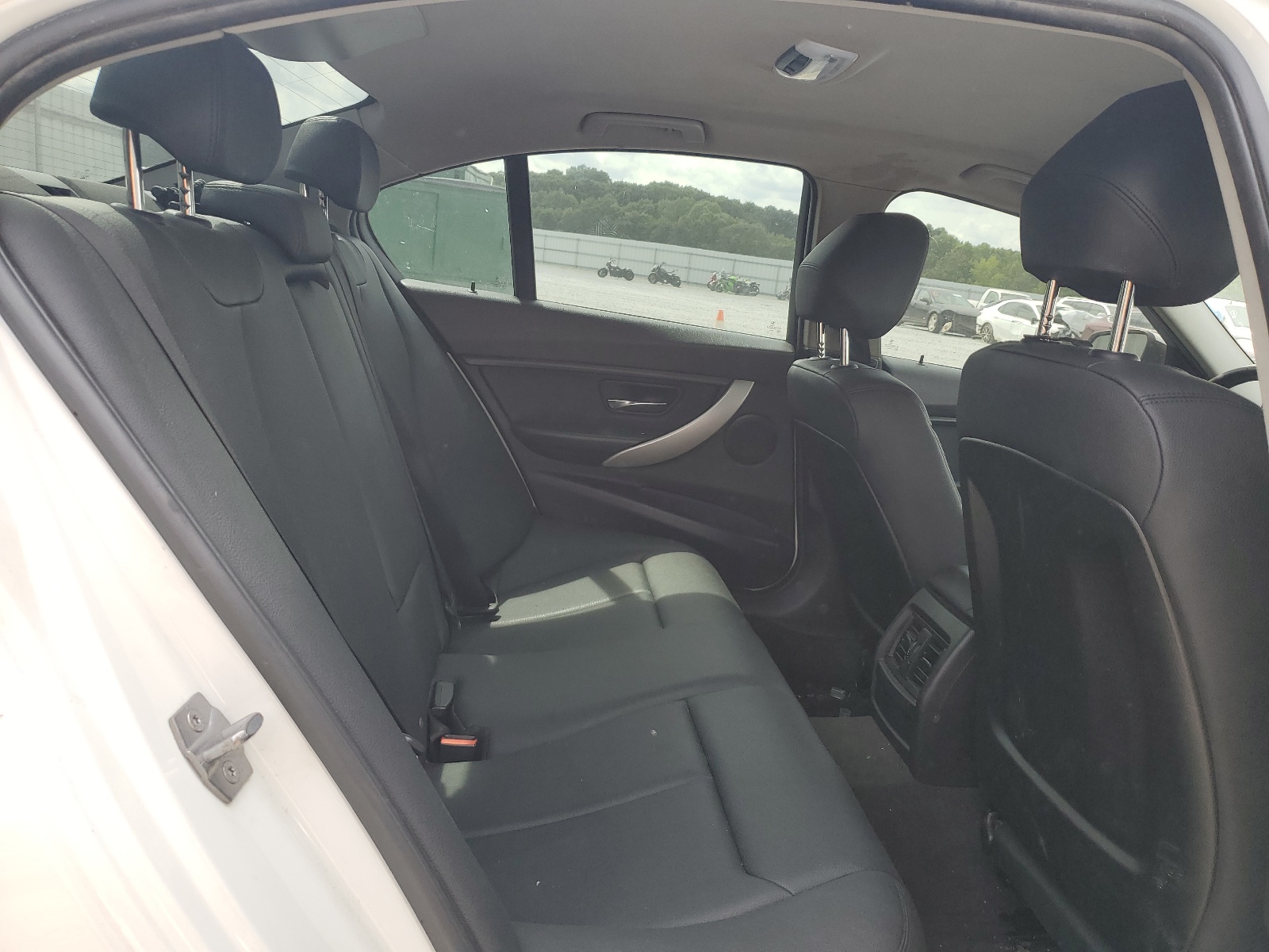 WBA3C3G59ENS68155 2014 BMW 320 I xDrive