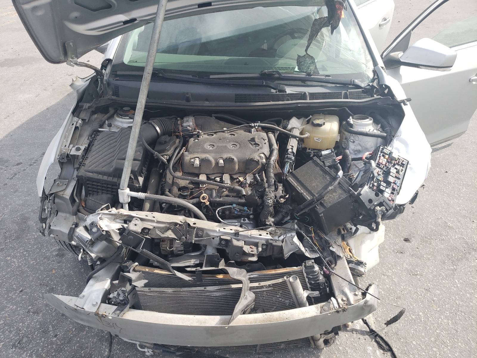 1G4GC5ED8BF302744 2011 Buick Lacrosse Cxl