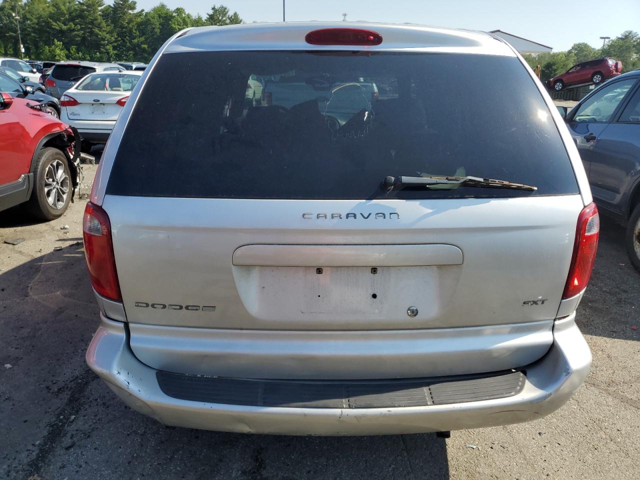 2004 Dodge Caravan Sxt VIN: 1D4GP45R74B532884 Lot: 58291474