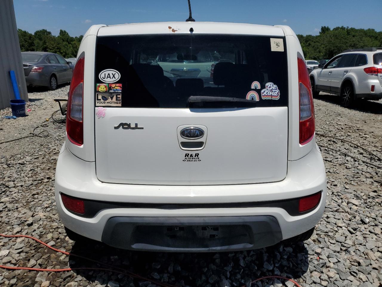 2012 Kia Soul + VIN: KNDJT2A68C7383384 Lot: 59643474