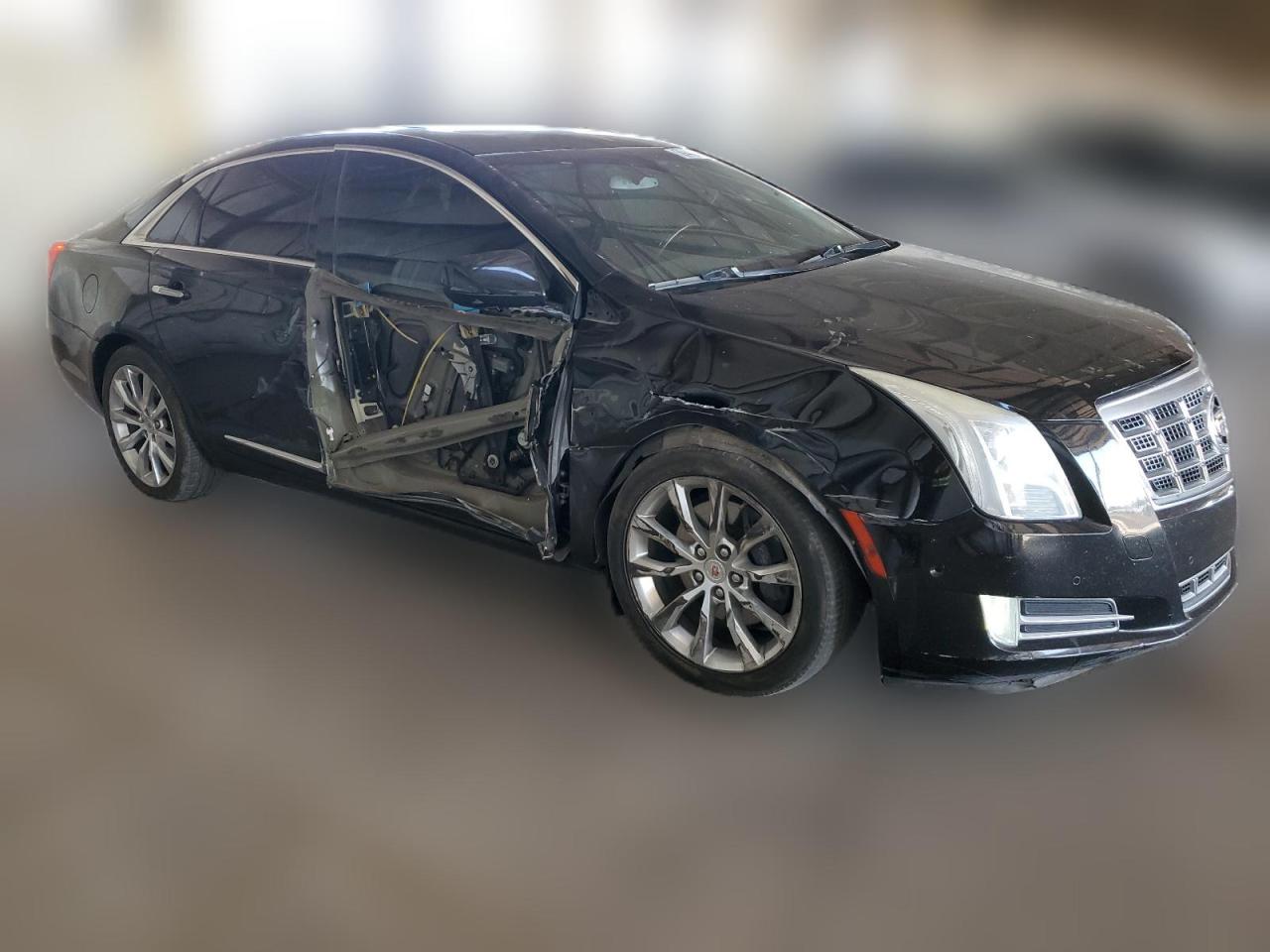 2015 Cadillac XTS - Image 4