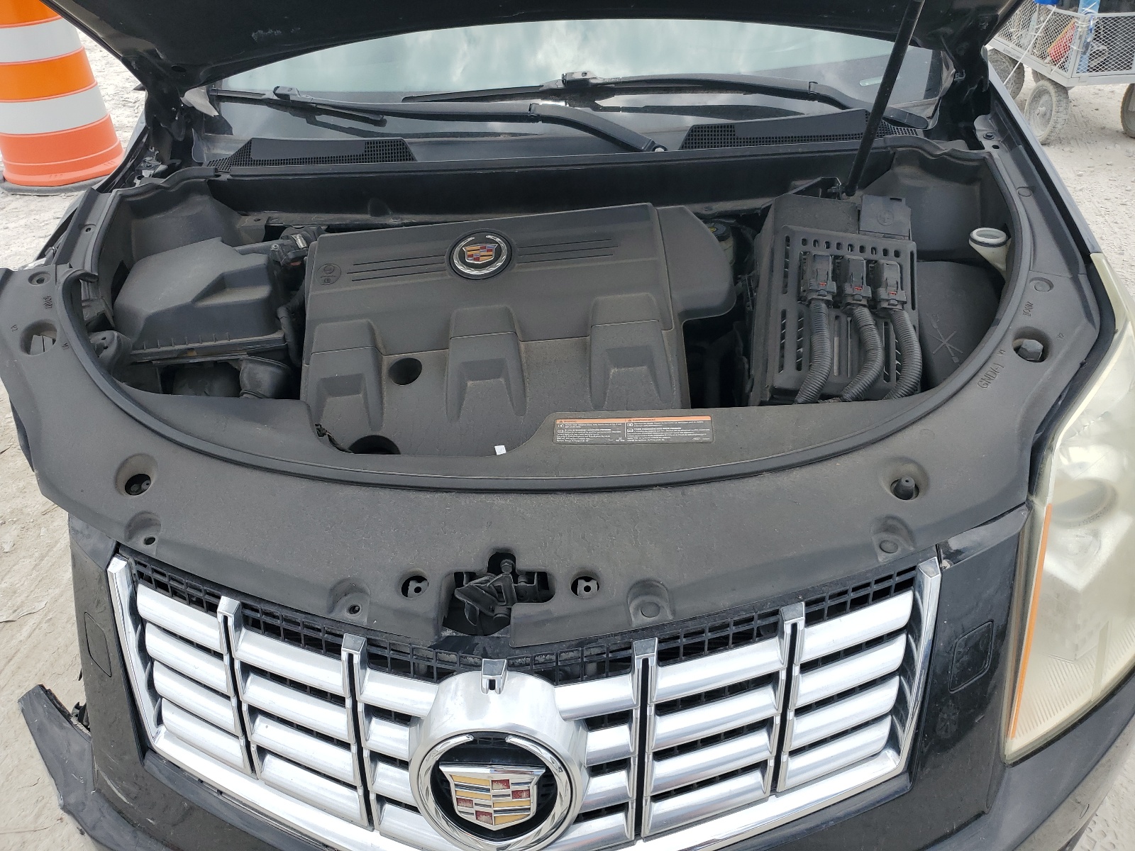 3GYFNCE32ES556143 2014 Cadillac Srx Performance Collection