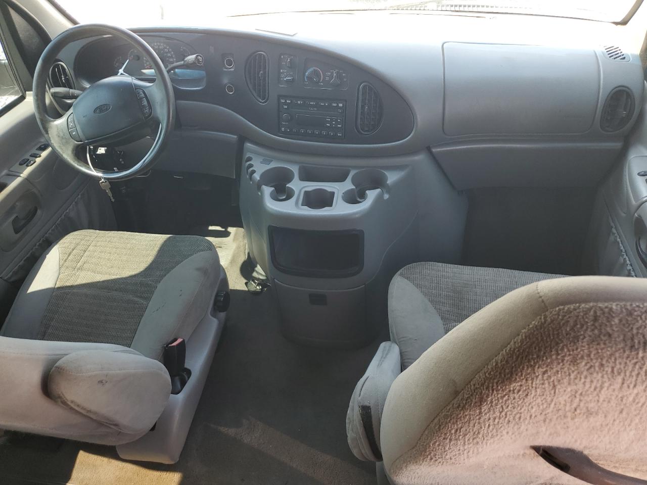 2001 Ford Econoline E350 Super Duty Wagon VIN: 1FBSS31F11HB22476 Lot: 59060074