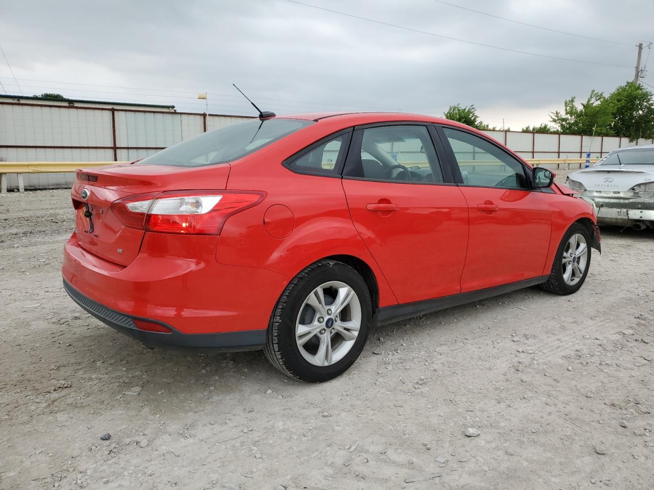 2014 Ford Focus Se VIN: 1FADP3F23EL453550 Lot: 56942164