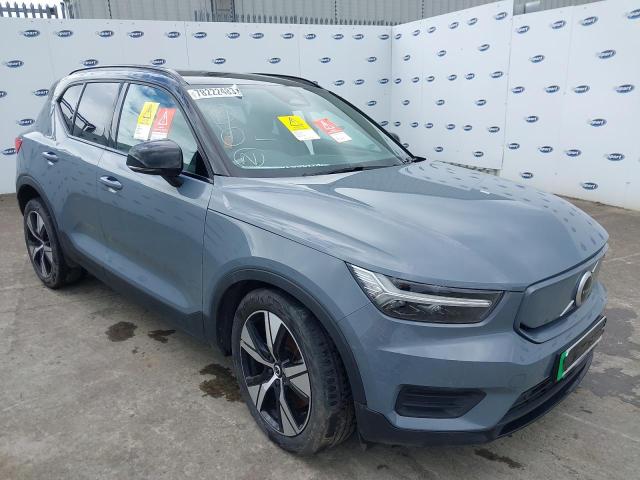 2021 VOLVO XC40 RECHA