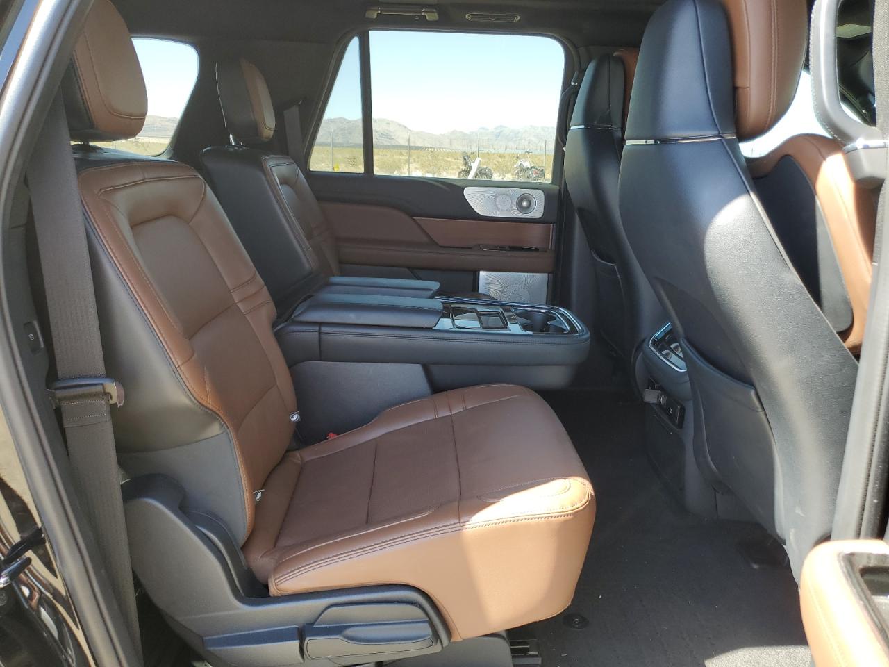 2022 Lincoln Navigator L Reserve VIN: 5LMJJ3LT2NEL09741 Lot: 57283334