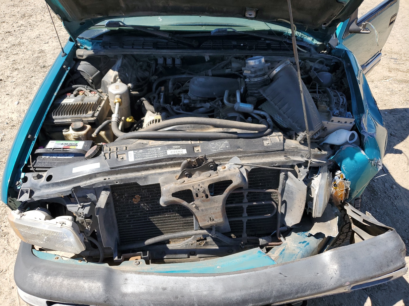 1GKDT13W3T2542379 1996 GMC Jimmy