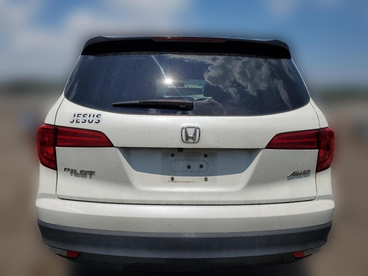 2017 Honda Pilot Lx VIN: 5FNYF6H13HB029281 Lot: 59317084