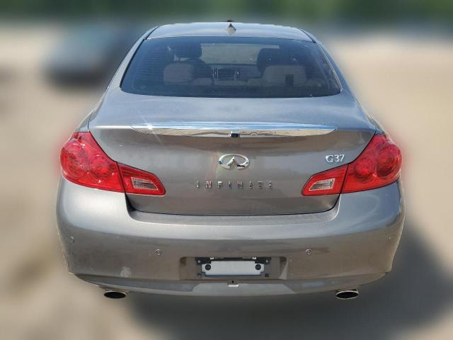  INFINITI G37 2012 Колір засмаги