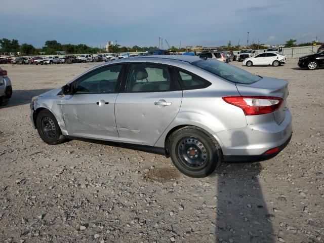  FORD FOCUS 2012 Серебристый