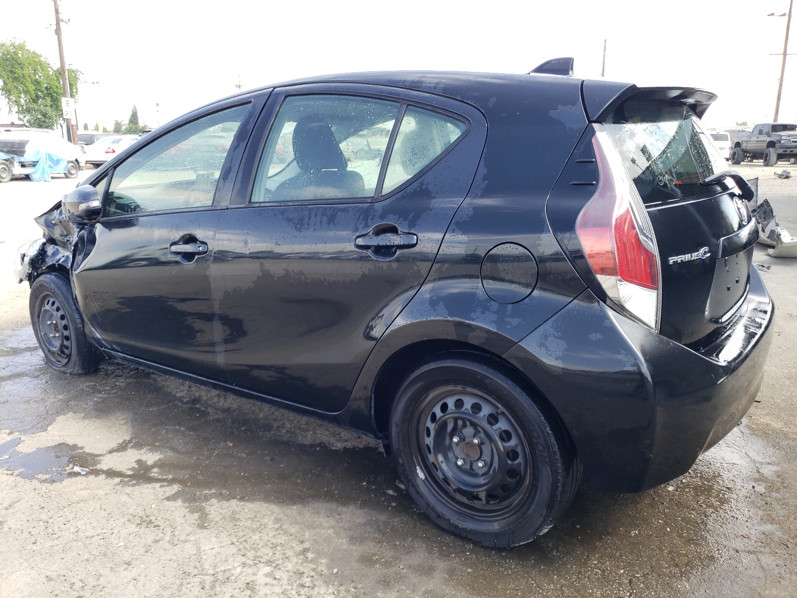 2015 Toyota Prius C vin: JTDKDTB36F1100130