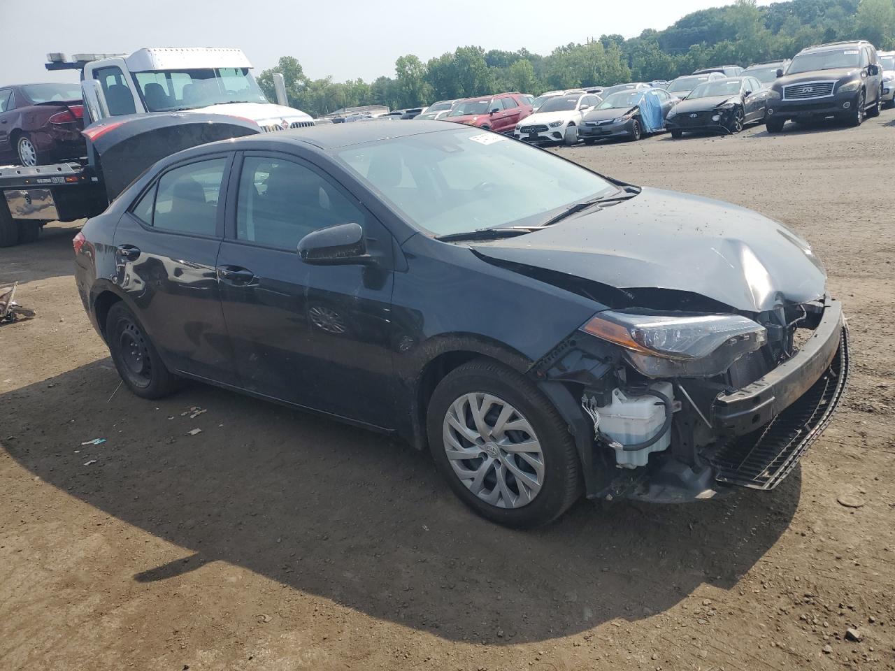 VIN 2T1BURHE5JC974789 2018 TOYOTA COROLLA no.4