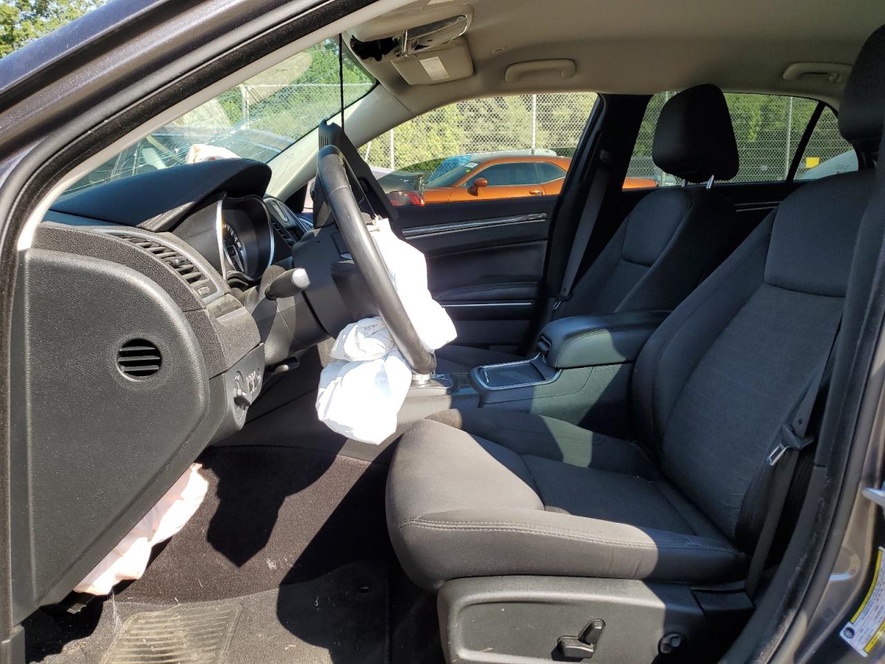 2018 Chrysler 300 Touring VIN: 2C3CCAAG1JH320029 Lot: 60394644