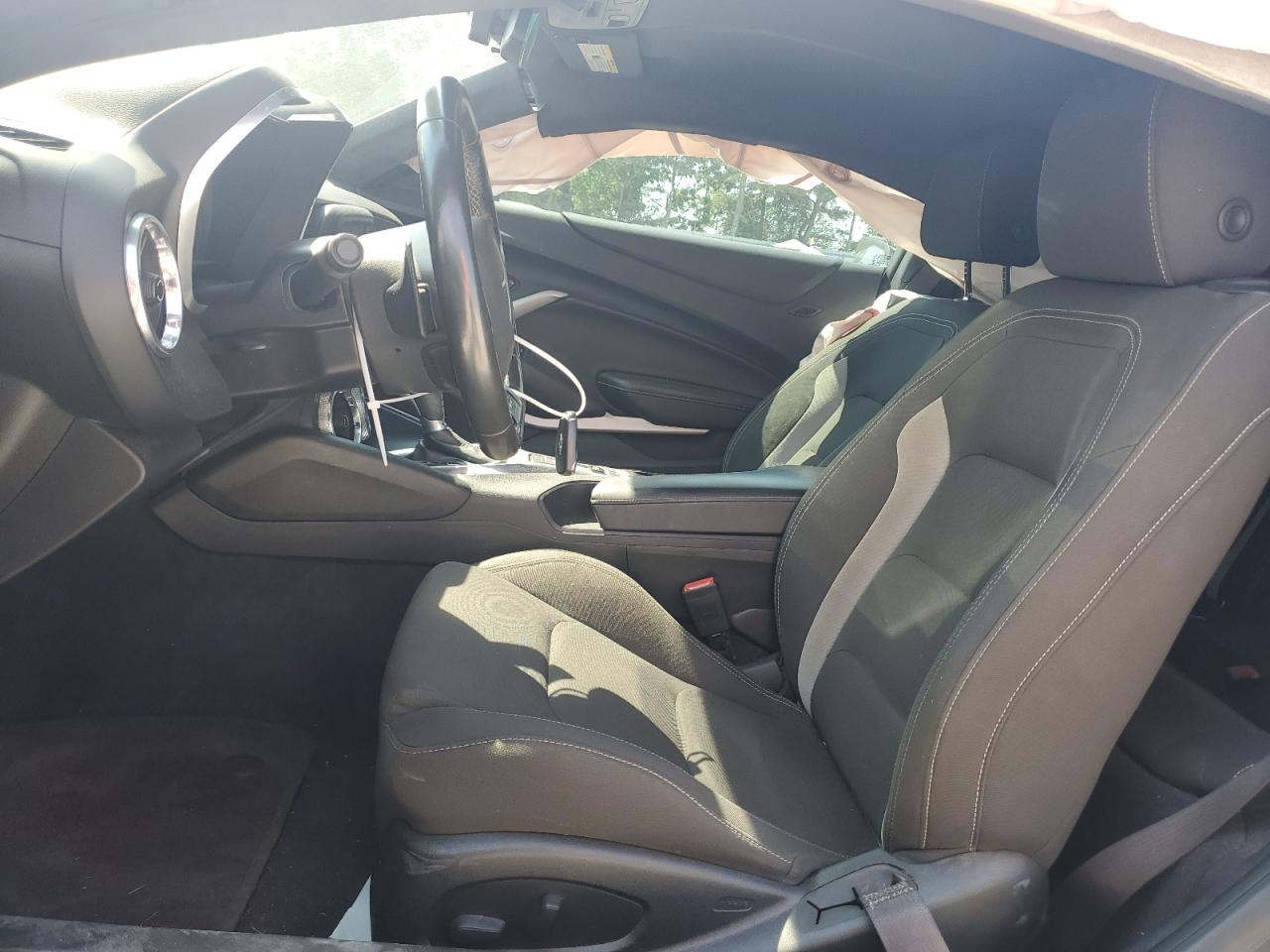 2017 Chevrolet Camaro Lt VIN: 1G1FB1RX3H0141143 Lot: 59175404