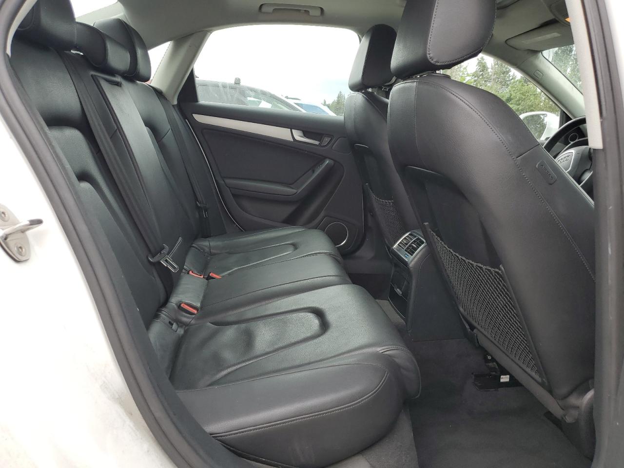 2011 Audi A4 Premium Plus VIN: WAUHFAFL4BN034017 Lot: 60695844