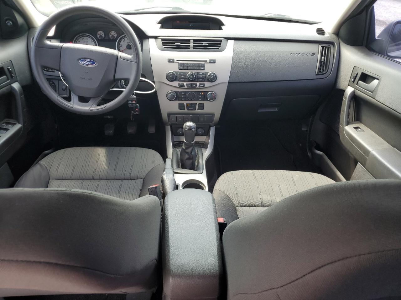 2008 Ford Focus Se VIN: 1FAHP35N18W143462 Lot: 57198834