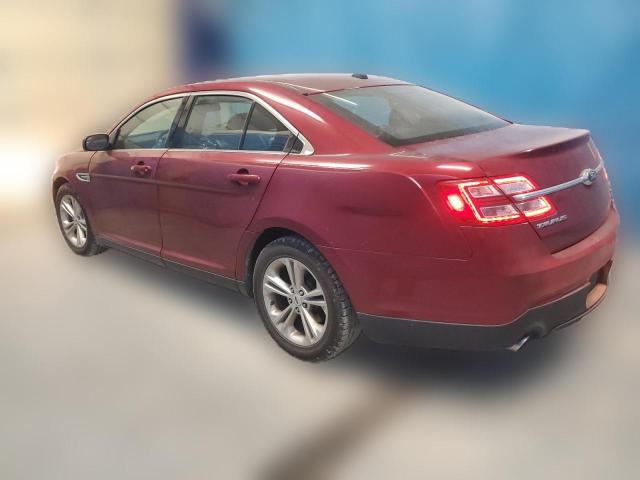  FORD TAURUS 2016 Червоний