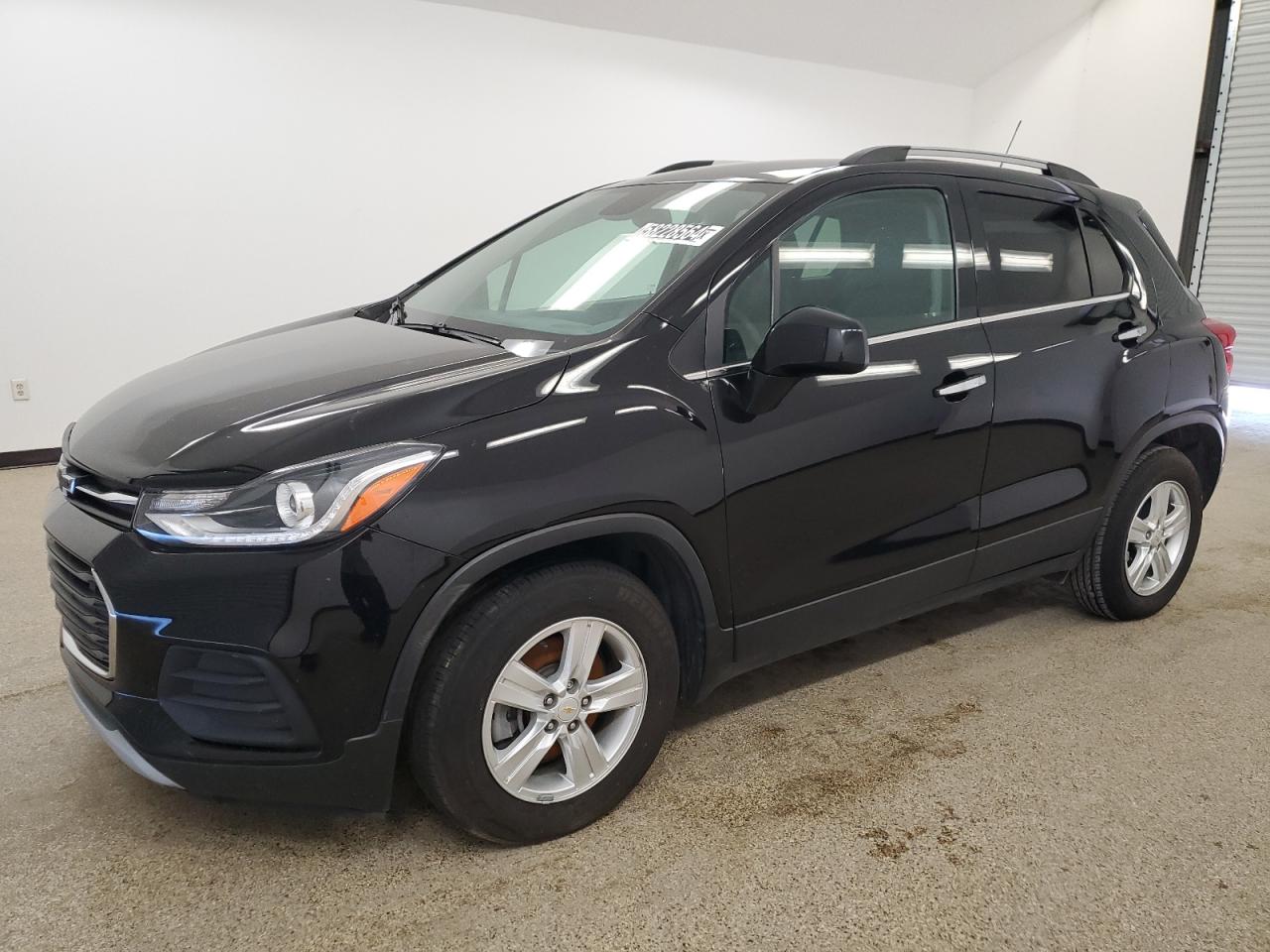 KL7CJLSBXLB051893 Chevrolet Trax 1LT