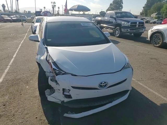2017 Toyota Prius - Image 10