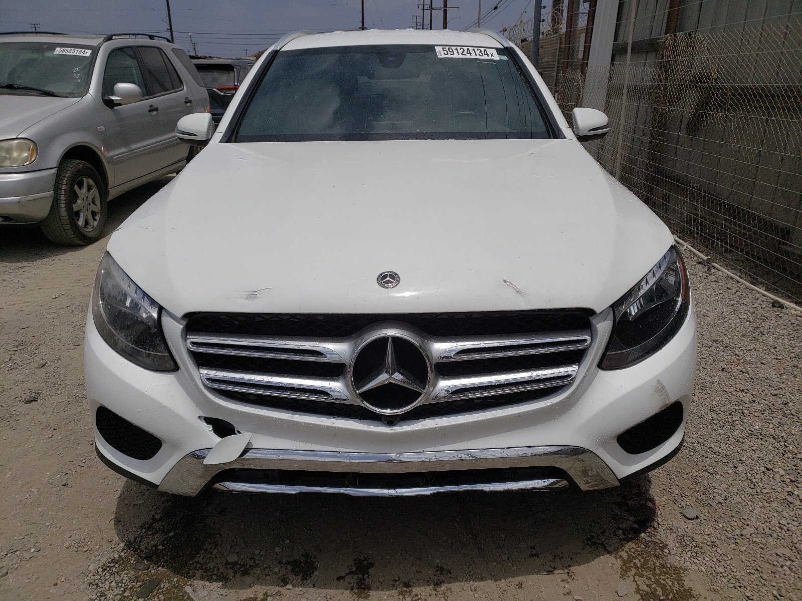 2019 Mercedes-Benz Glc 300 vin: WDC0G4JB2KV158200