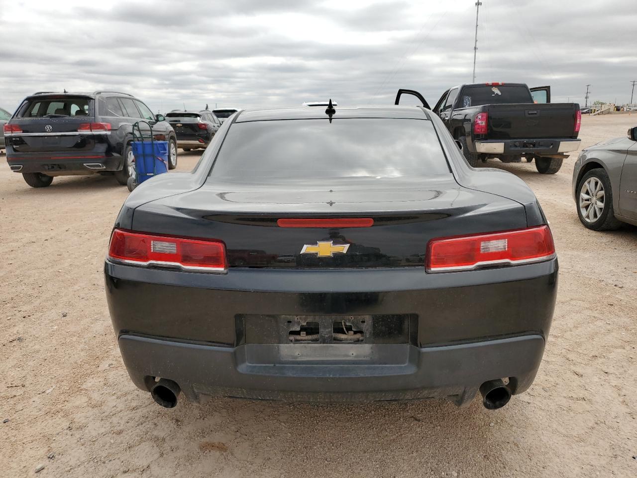 2015 Chevrolet Camaro Lt VIN: 2G1FD1E30F9211813 Lot: 58493934