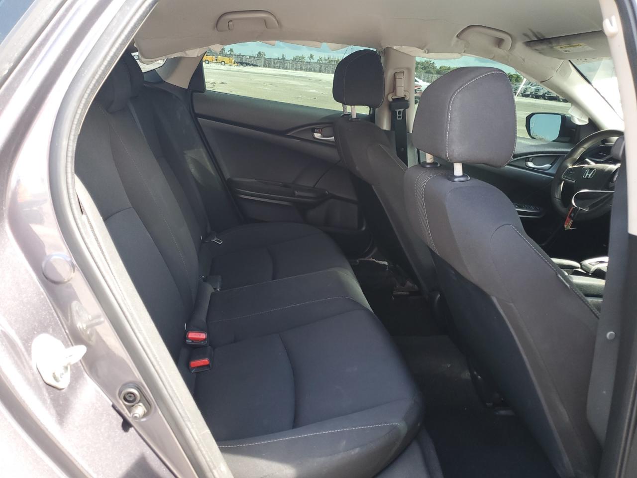 2016 Honda Civic - Image 10