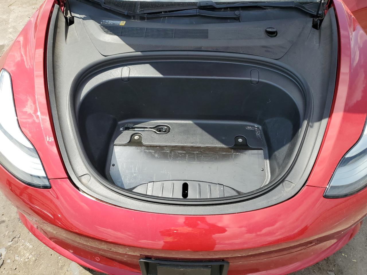 5YJ3E1EA9JF038061 2018 Tesla Model 3