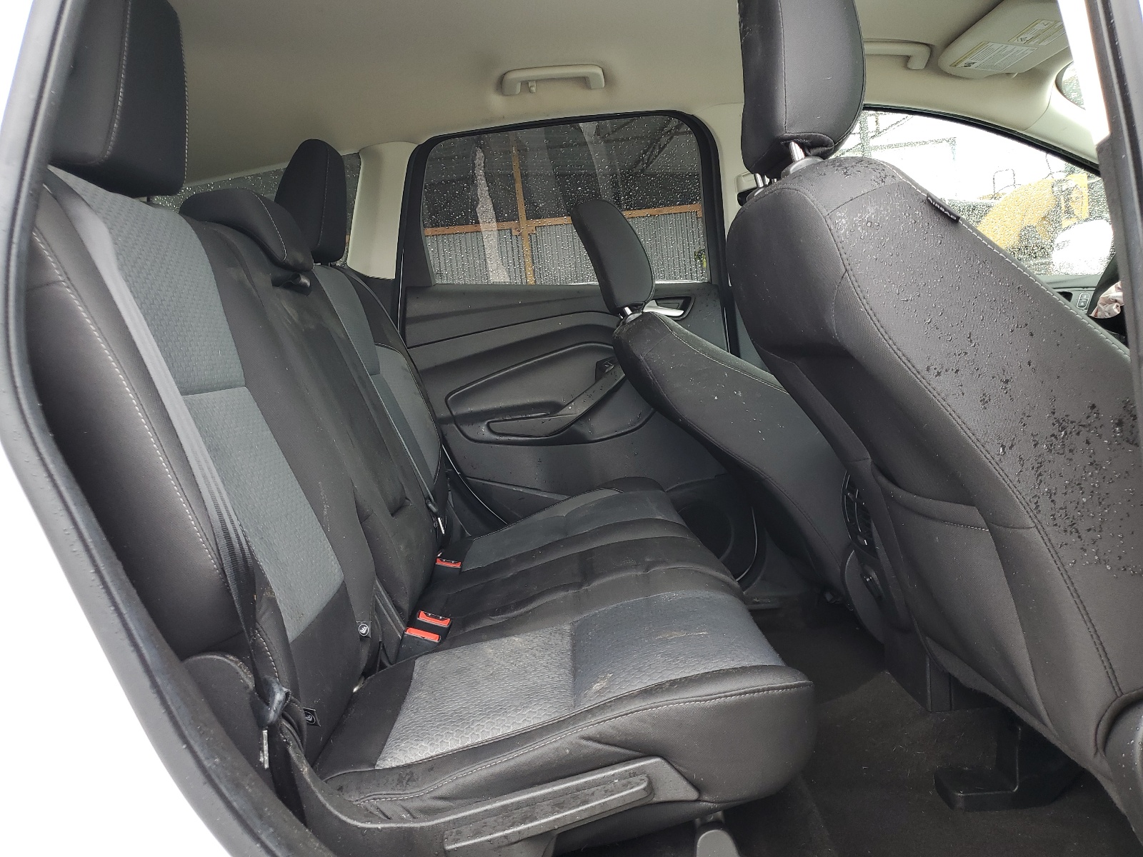 1FMCU0GD5KUC06724 2019 Ford Escape Se