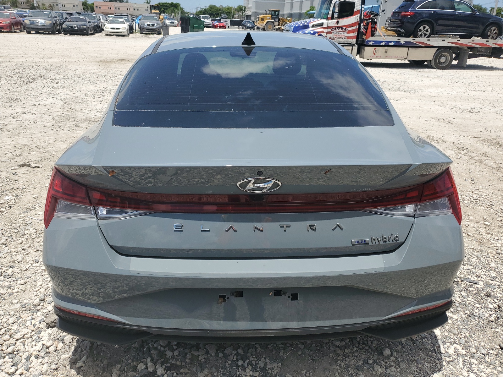 KMHLM4AJ6NU024069 2022 Hyundai Elantra Blue