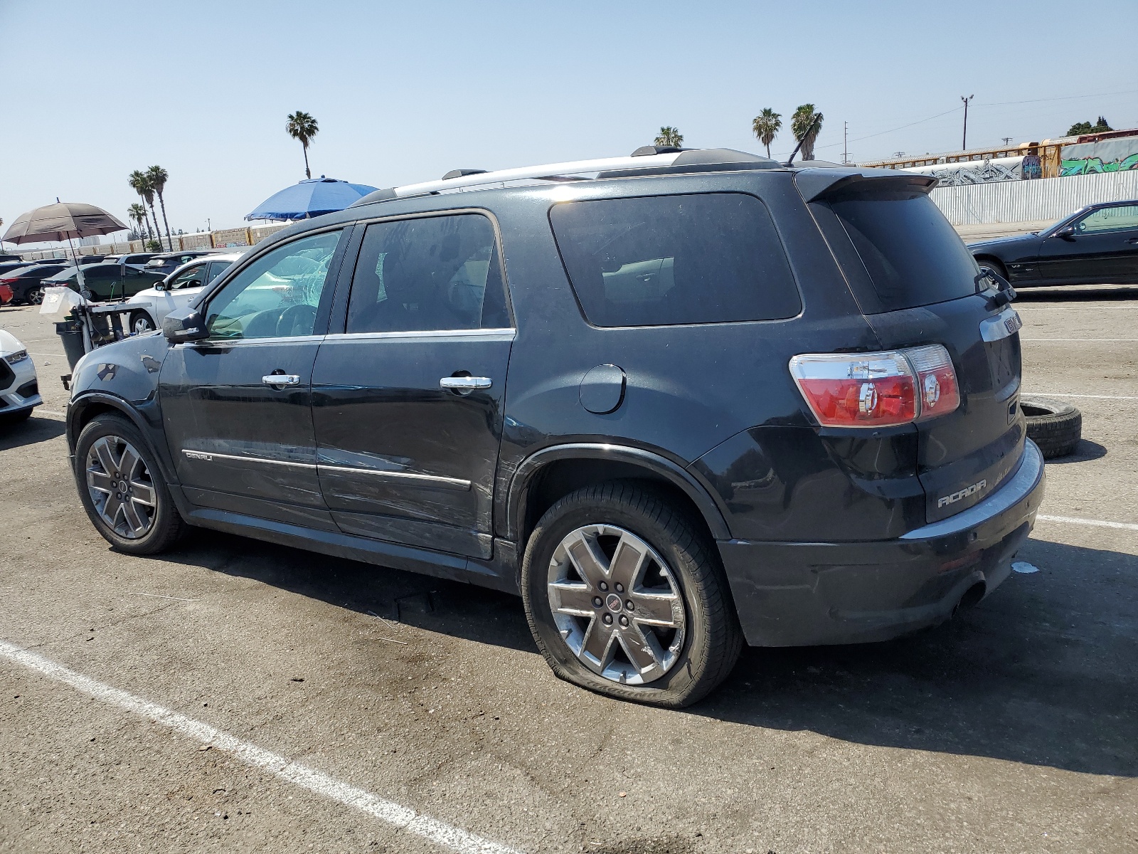 1GKKVTED0CJ158042 2012 GMC Acadia Denali