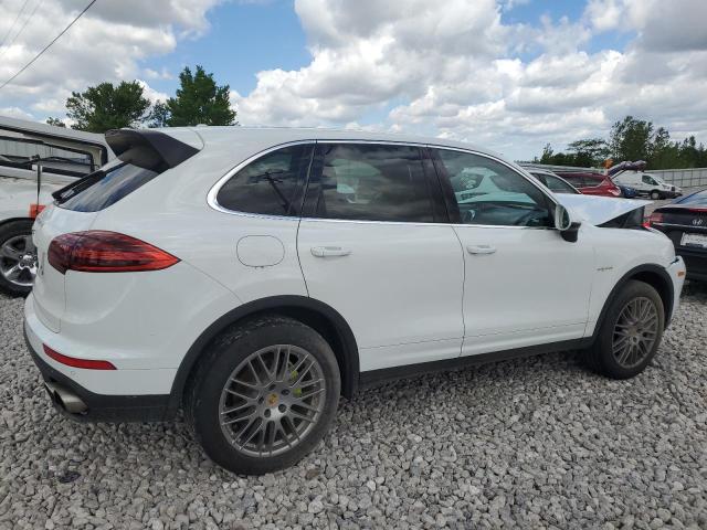  PORSCHE CAYENNE 2016 Белый