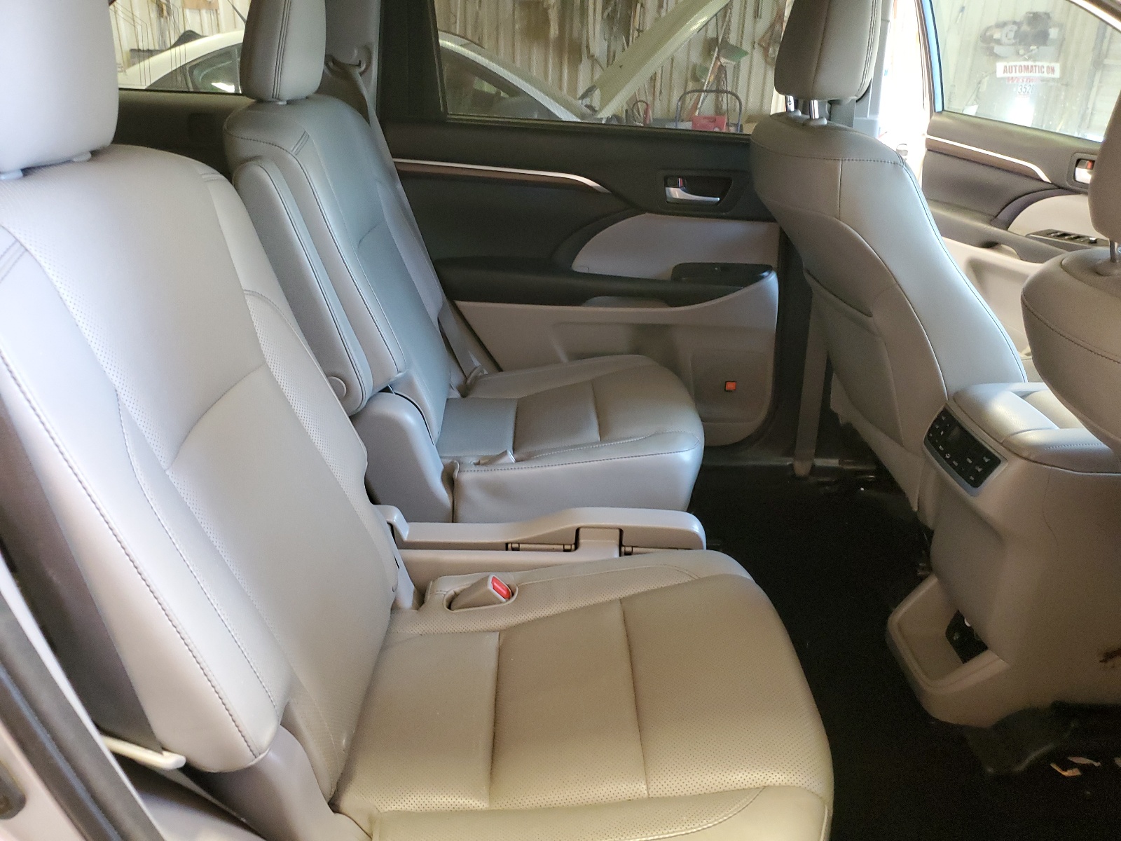 5TDYKRFH0FS058372 2015 Toyota Highlander Limited