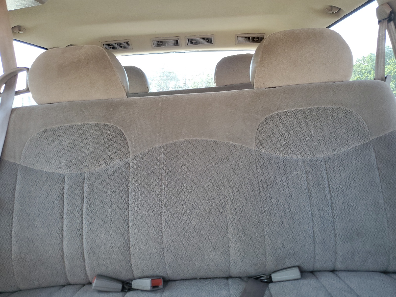 1GKDM19W4WB536812 1998 GMC Safari Xt