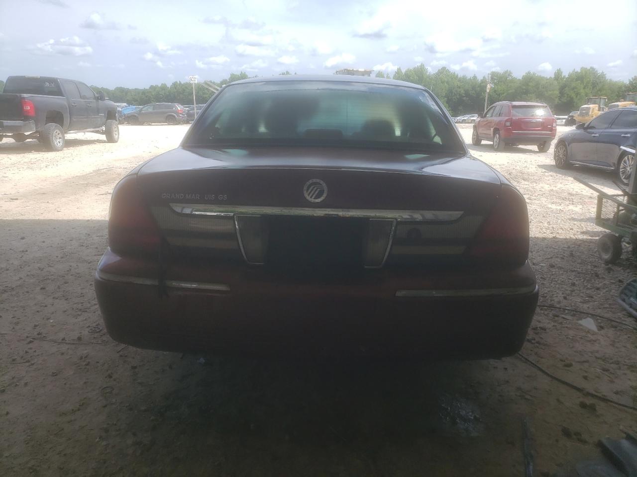 2007 Mercury Grand Marquis Gs VIN: 2MEFM74V27X609193 Lot: 60037144