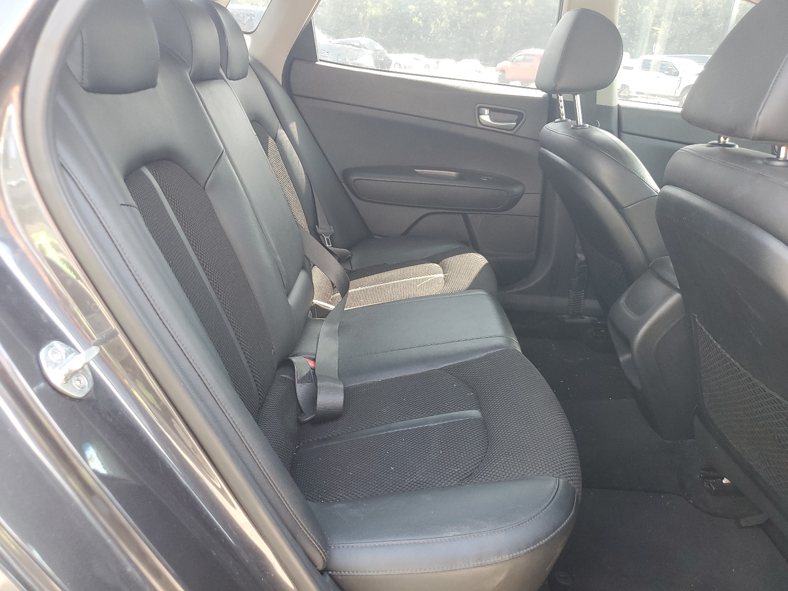 5XXGT4L37KG285235 2019 Kia Optima Lx