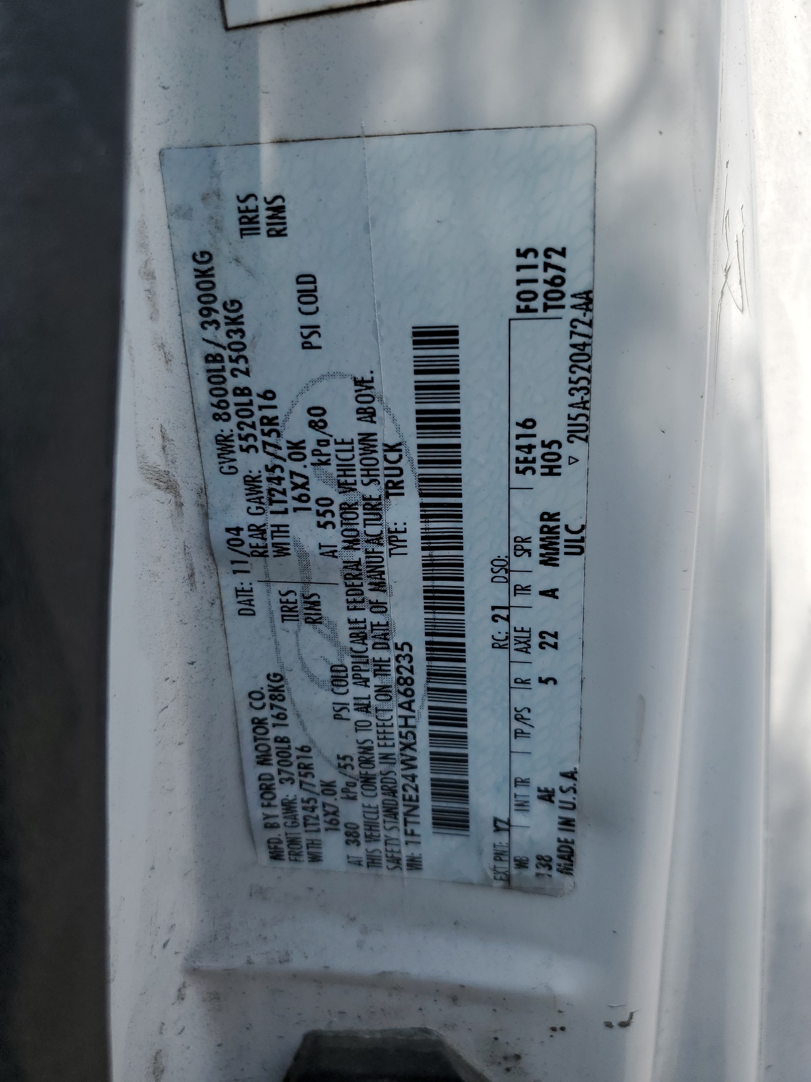 1FTNE24WX5HA68235 2005 Ford Econoline E250 Van