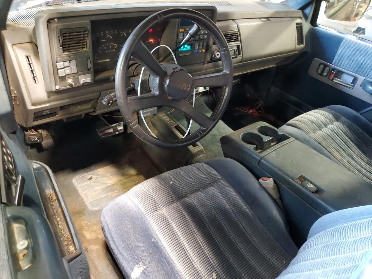 1994 Chevrolet Gmt-400 K2500 VIN: 1GCGK29K1RE229988 Lot: 61015774