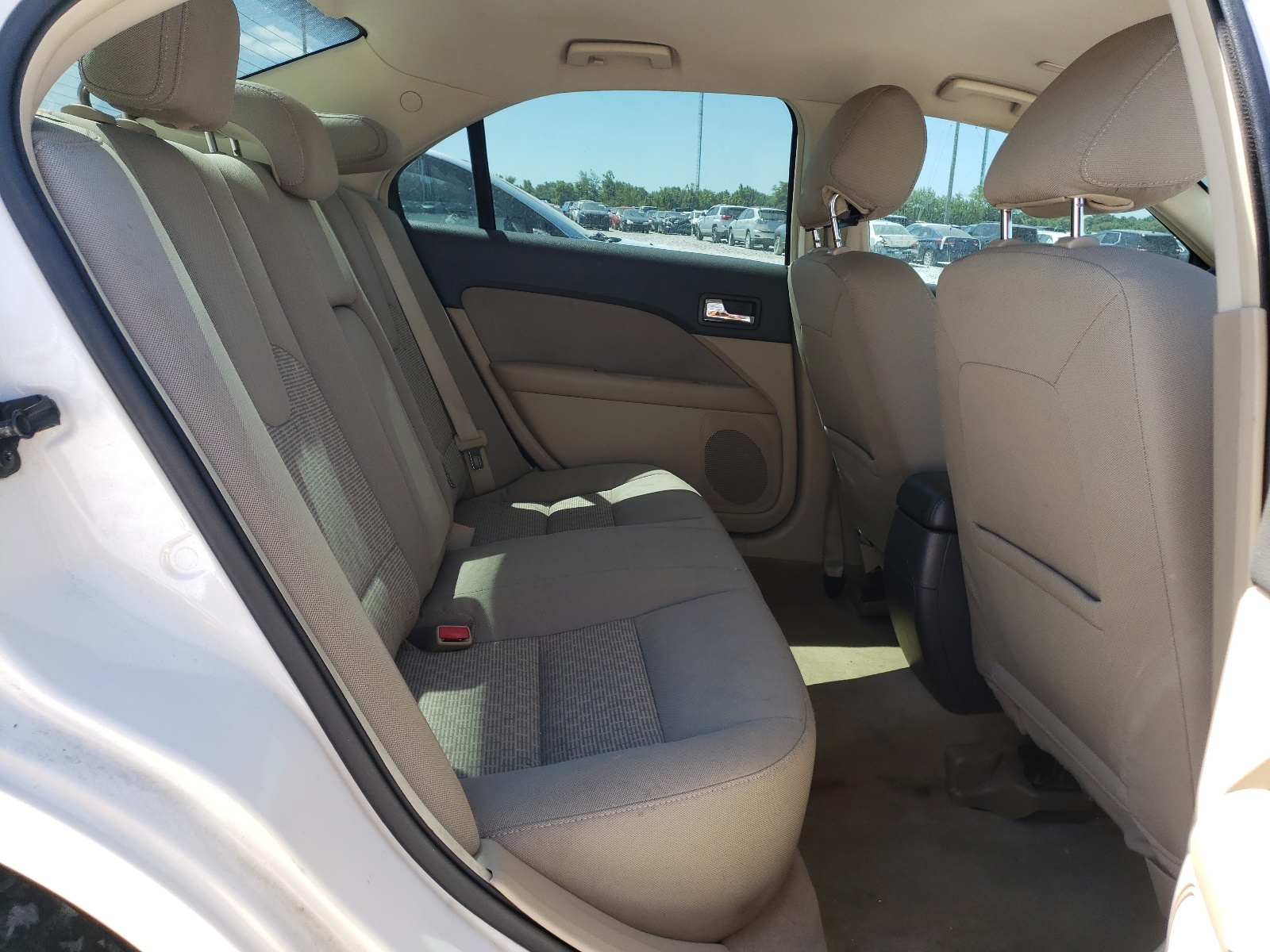 3FAHP0HAXCR371821 2012 Ford Fusion Se