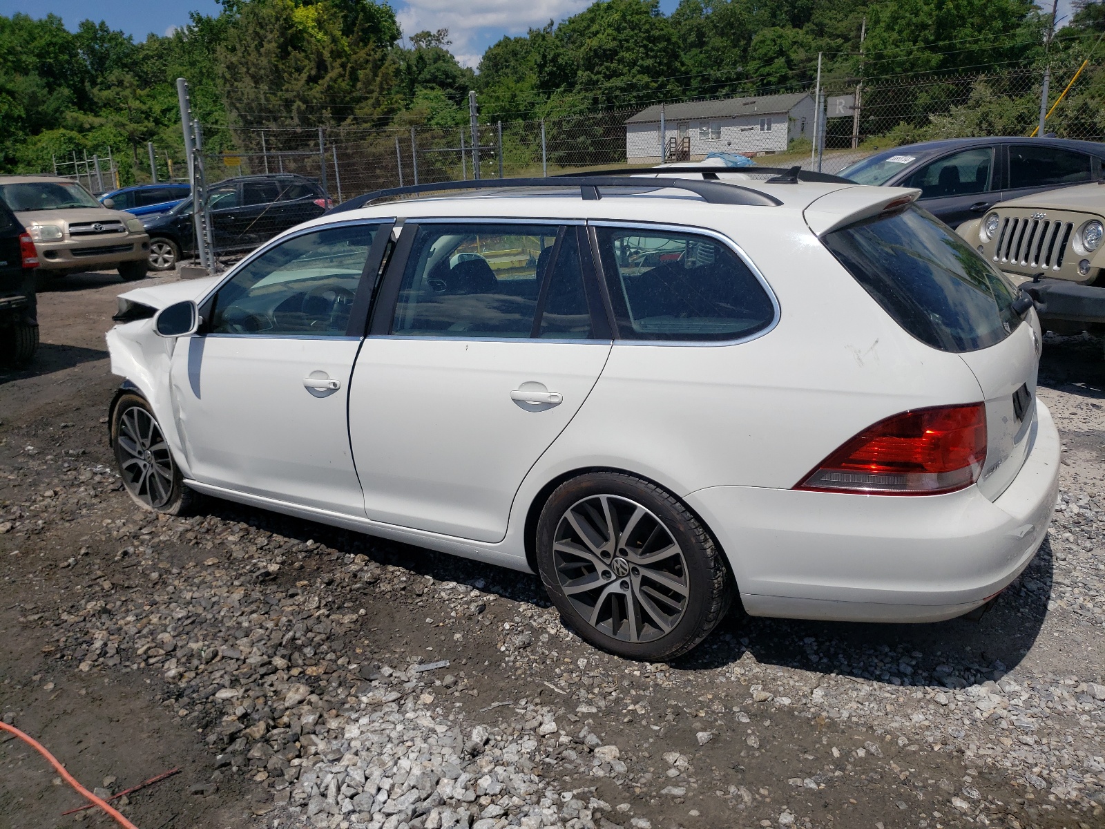 2013 Volkswagen Jetta Tdi vin: 3VWML7AJ2DM605565