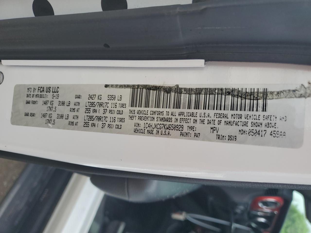 2019 Jeep Wrangler - Image 14