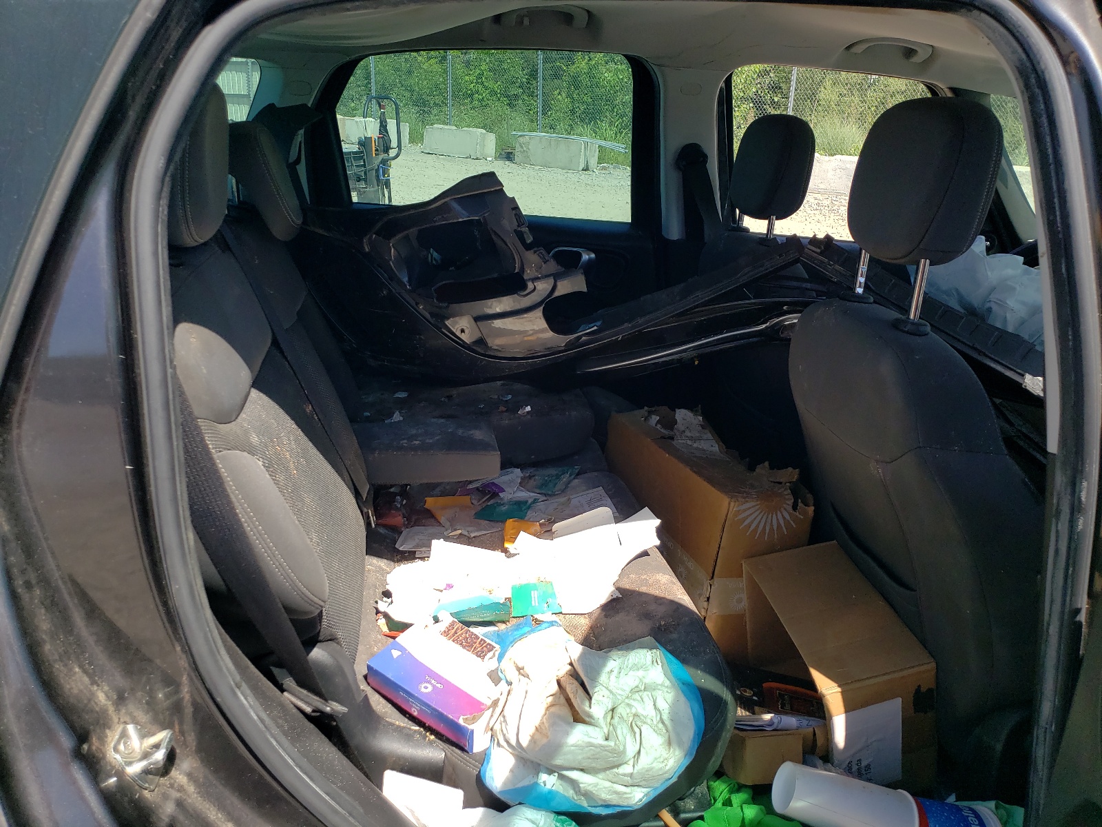 ZFBCFADH0EZ007148 2014 Fiat 500L Trekking