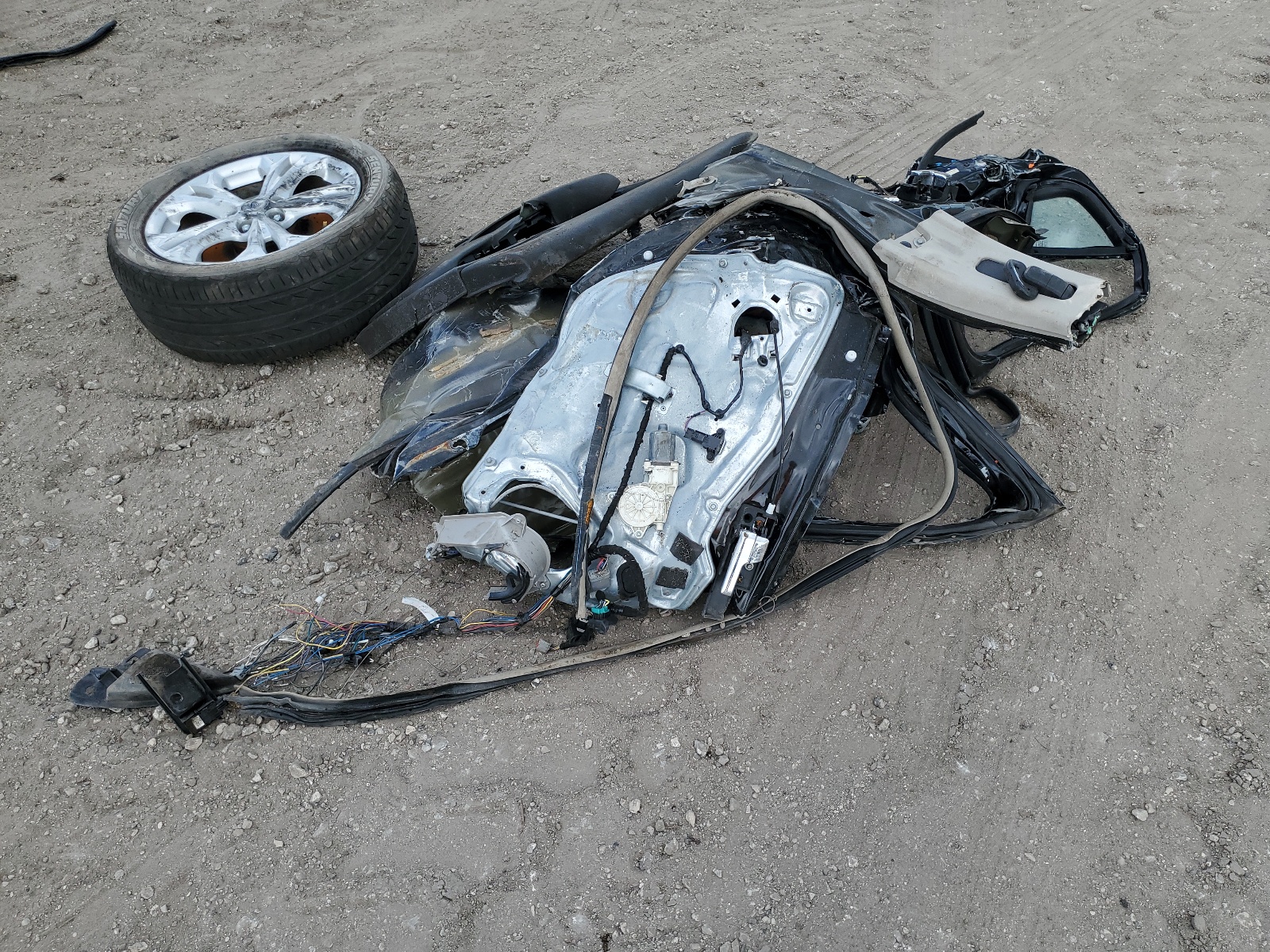 3FAHP0HA6CR128233 2012 Ford Fusion Se